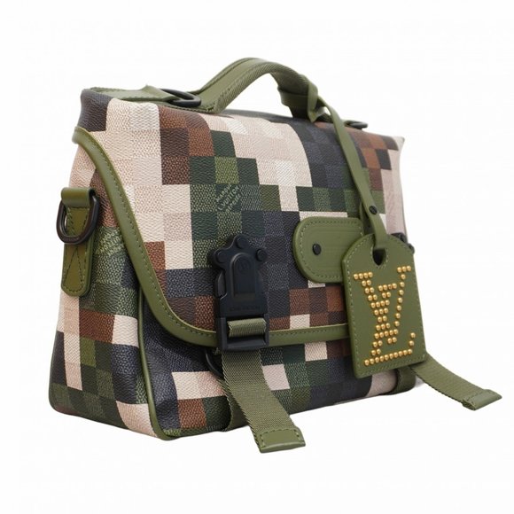 Louis Vuitton Handbag Damouflage LV Trail M24449 Green Men's - Picture 2 of 10